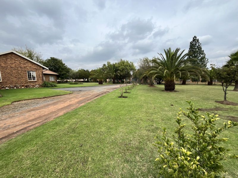 House For Sale in Benoni AH - Photo 5