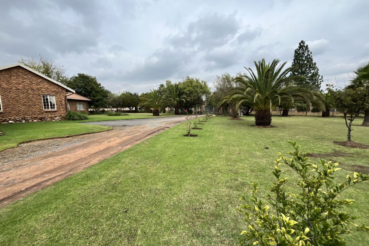 House For Sale in Benoni AH - Photo 5