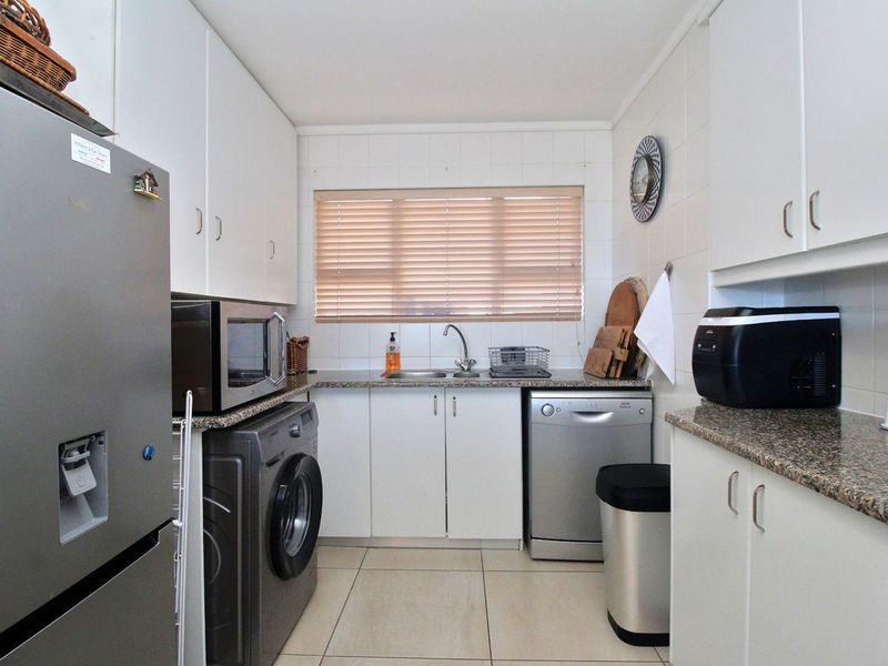 Apartment For Sale in Van Ryneveld - Photo 10