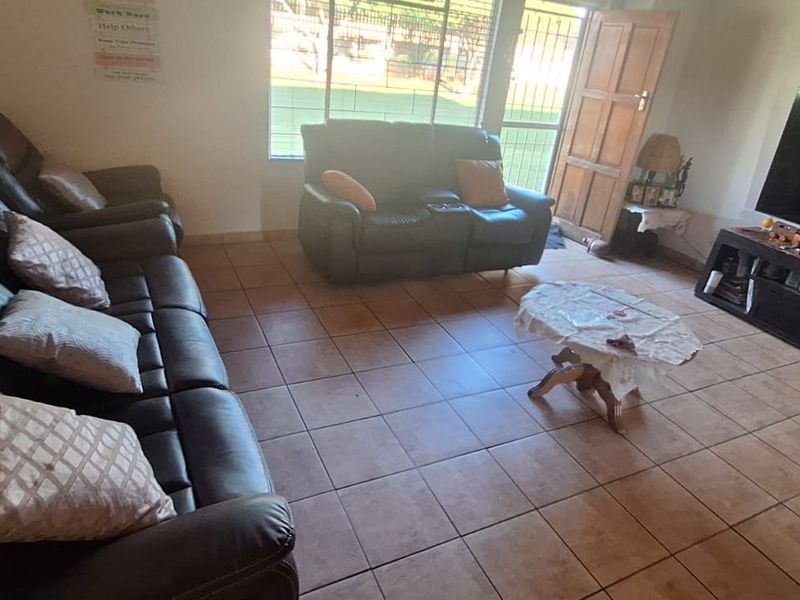 Farm For Sale in Loumarina AH - Photo 7