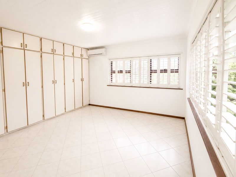 House For Sale in Bayview - Photo 10