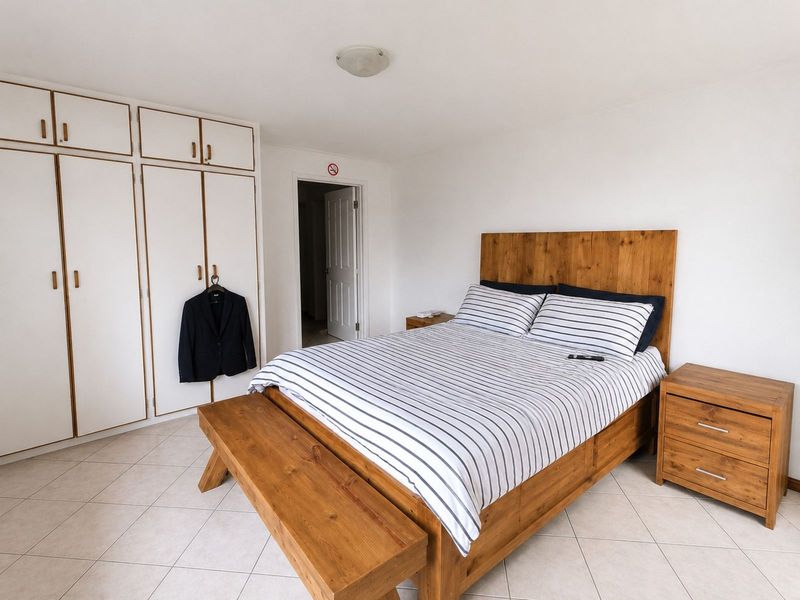 House For Sale in Bayview - Photo 9