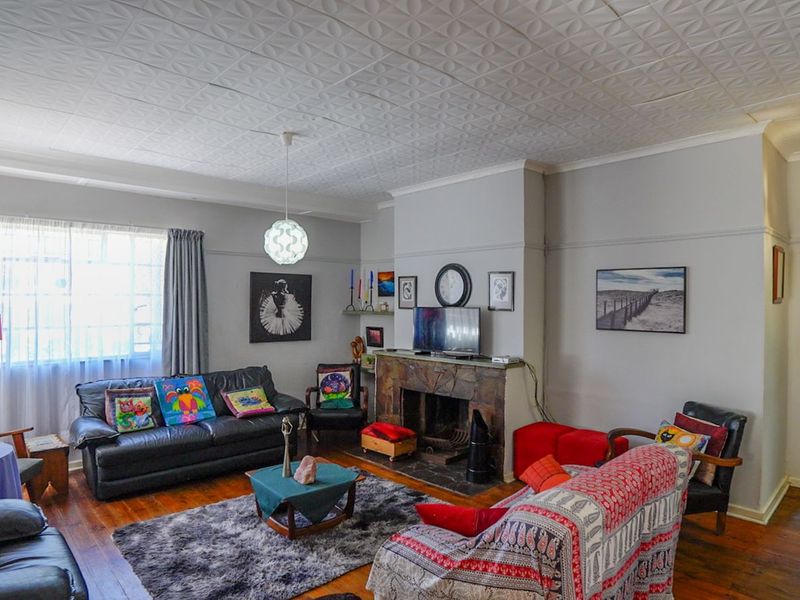 House For Sale in Newton Park - Photo 10