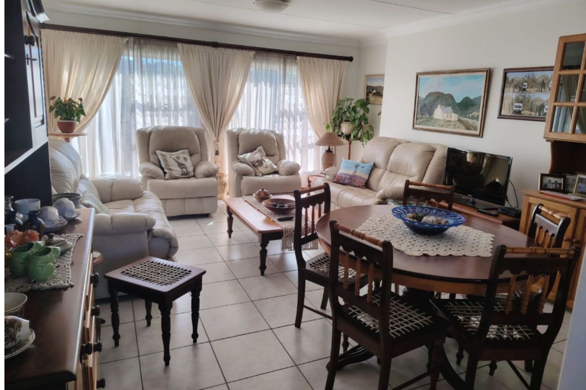 House For Sale in Reebok - Photo 4