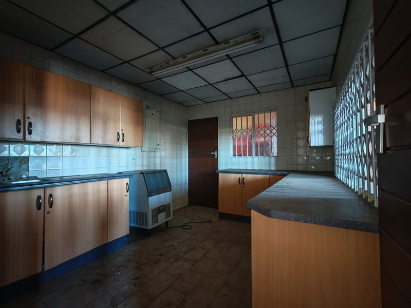 Office To Rent in Benoni Central - Photo 6