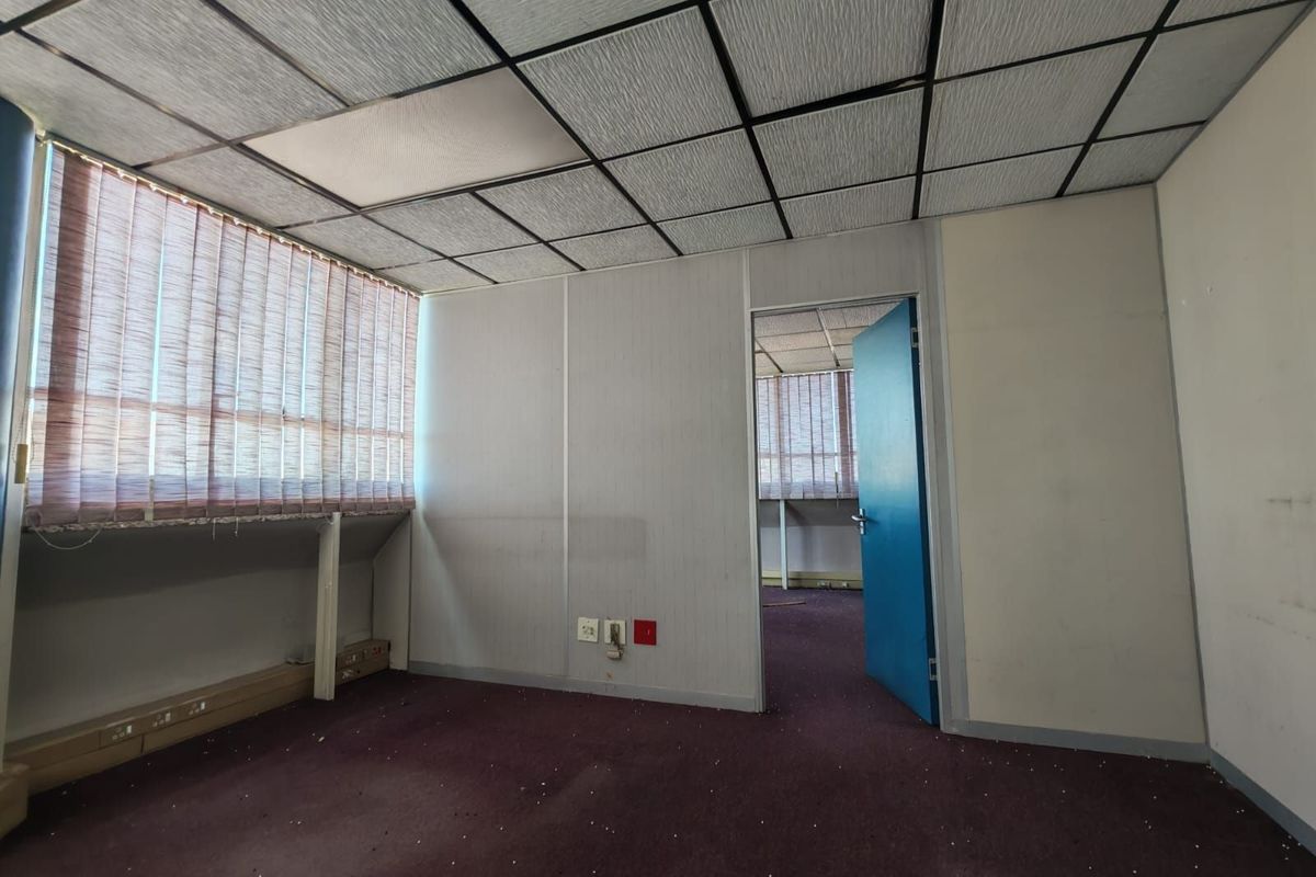 Office To Rent in Benoni Central - Photo 3