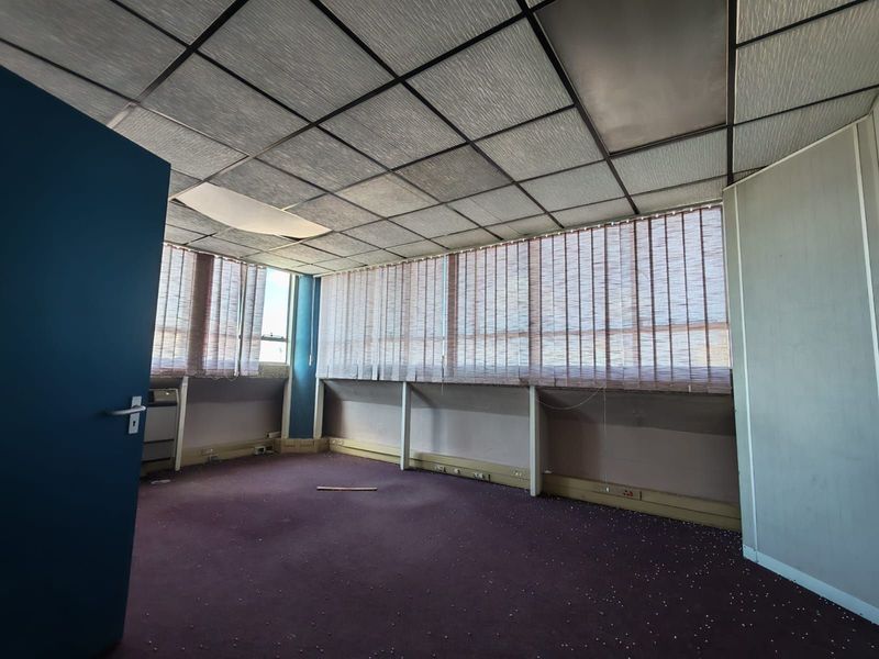 Office To Rent in Benoni Central - Photo 4