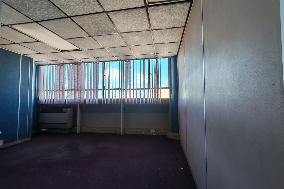Office To Rent in Benoni Central - Photo 5