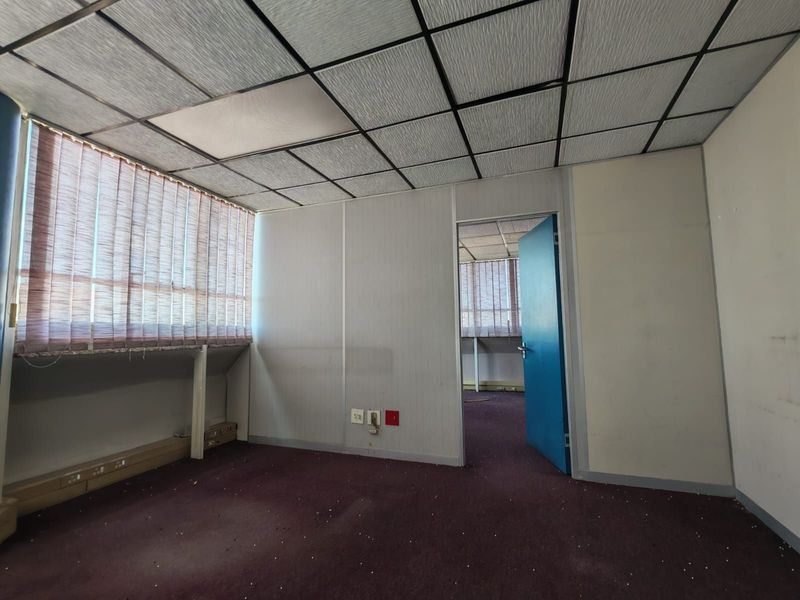 Office To Rent in Benoni Central - Photo 6