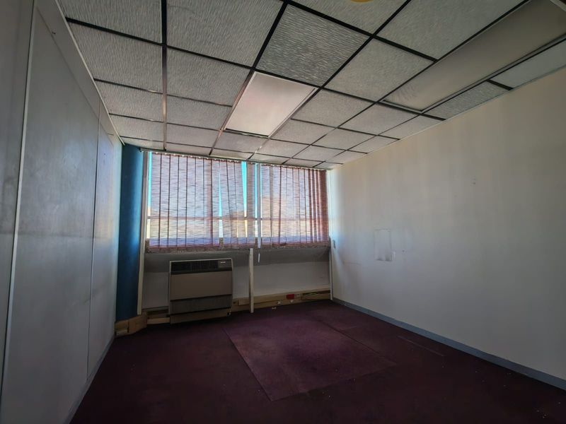 Office To Rent in Benoni Central - Photo 3