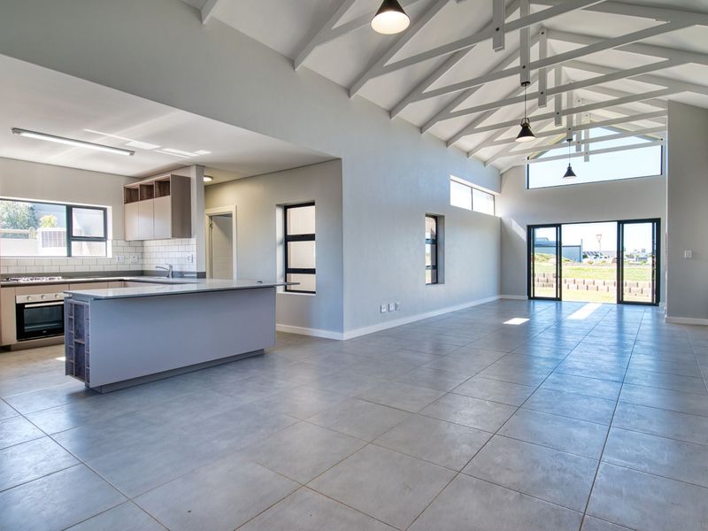 House For Sale in Hartland Lifestyle Estate - Photo 4