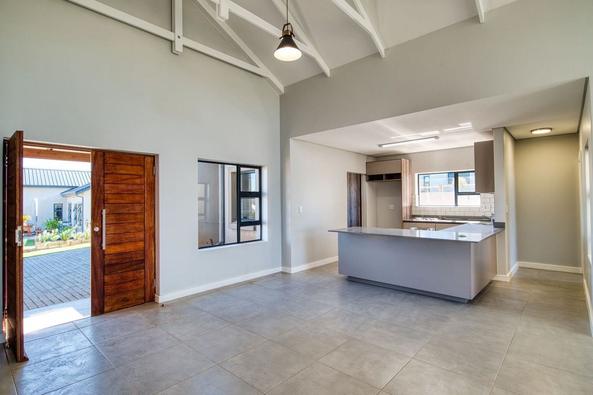 House For Sale in Hartland Lifestyle Estate - Photo 3