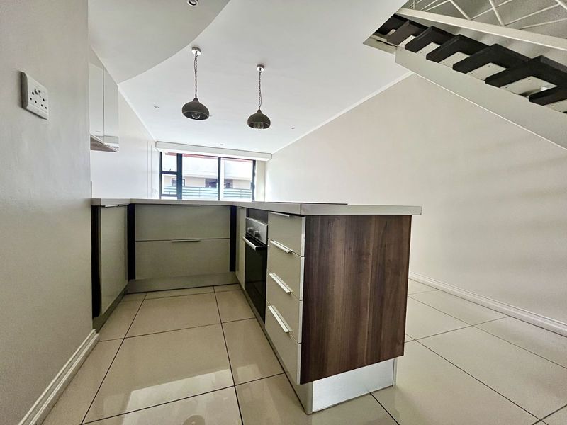 Apartment To Rent in Menlo Park - Photo 8