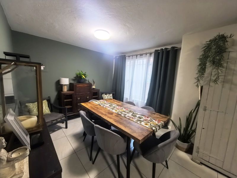 House For Sale in Hennopspark - Photo 9