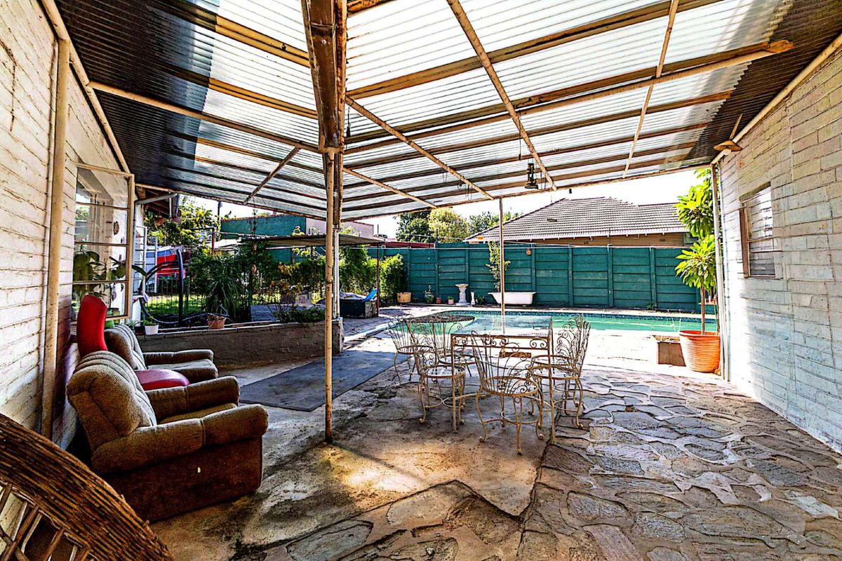 House For Sale in Franklin Roosevelt Park - Photo 3