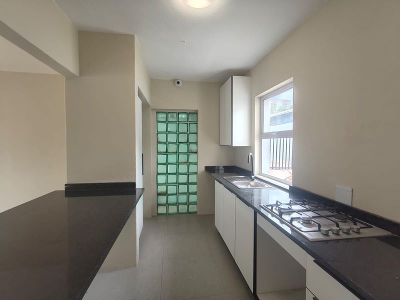 House To Rent in Westdene - Photo 10