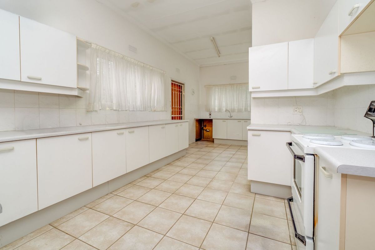 House For Sale in Florida Park - Photo 4