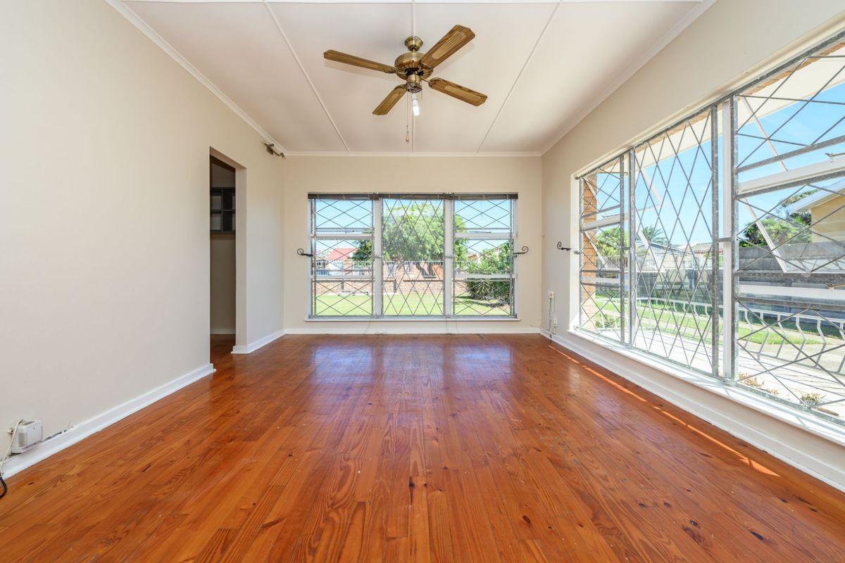 House For Sale in Algoa Park - Photo 5