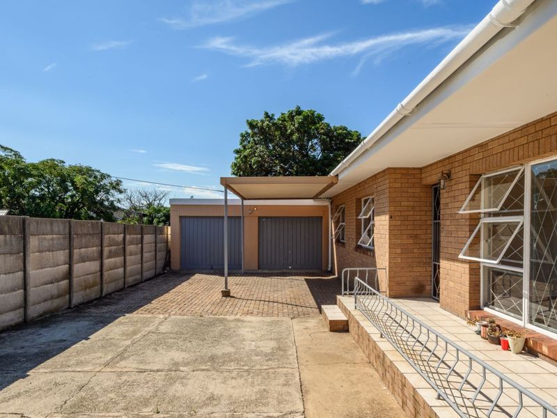 House For Sale in Algoa Park - Photo 3