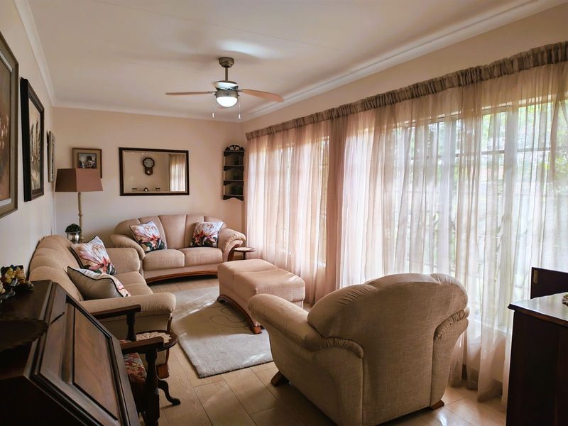 House For Sale in Modimolle Central - Photo 3