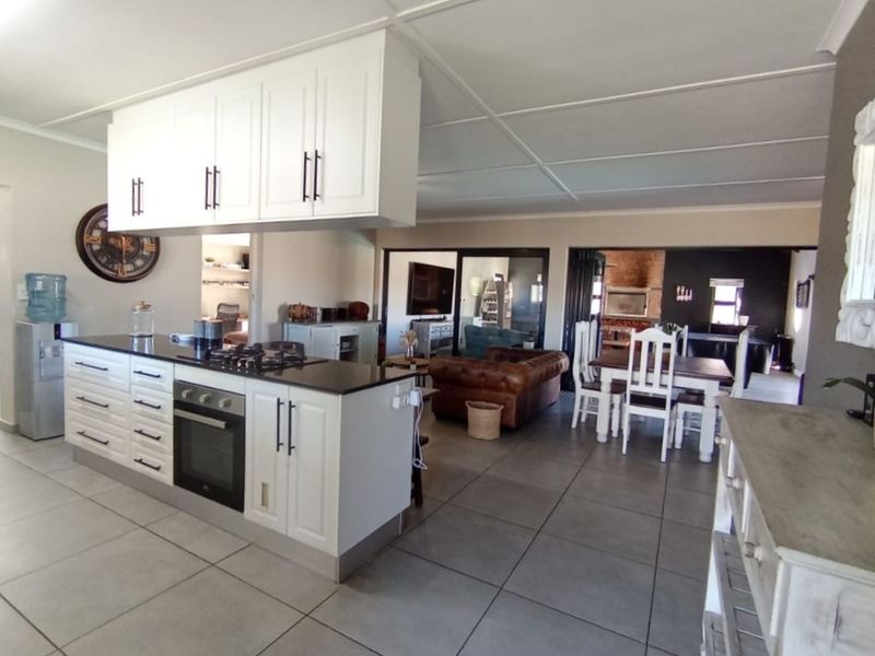 House For Sale in Blanco - Photo 10