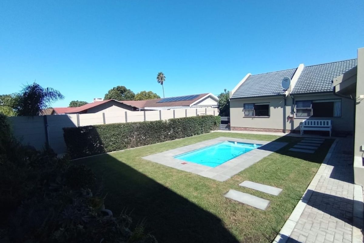 House For Sale in Blanco - Photo 5