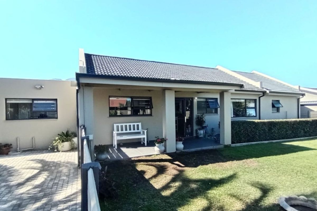 House For Sale in Blanco - Photo 3