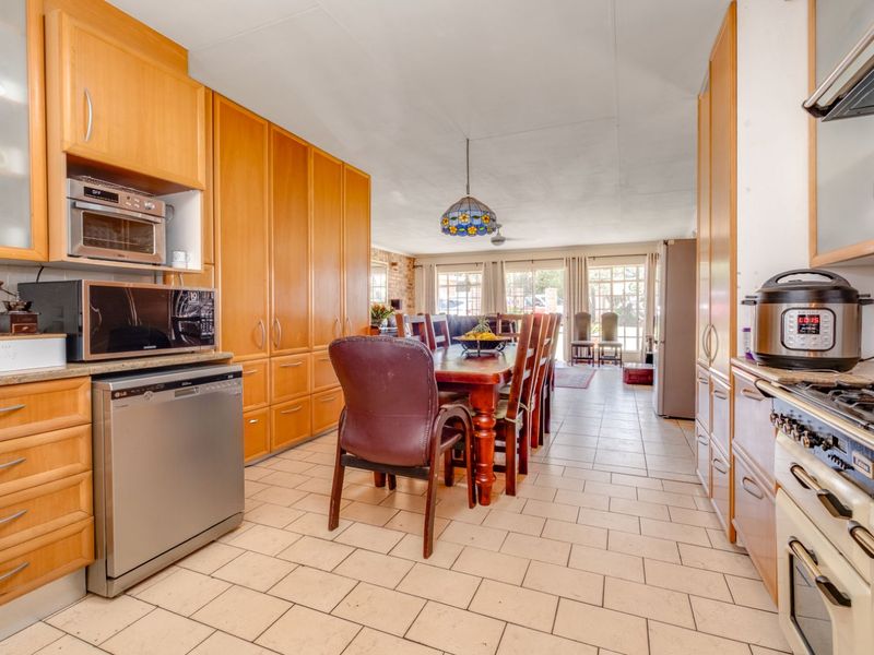 House For Sale in Florida - Photo 4