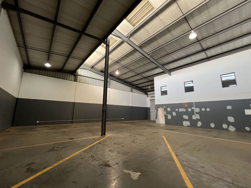 Industrial To Rent in N4 Gateway Industrial Park - Photo 10