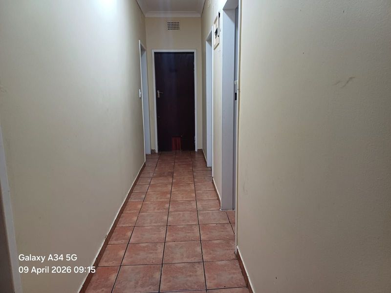 House For Sale in Songloed - Photo 6