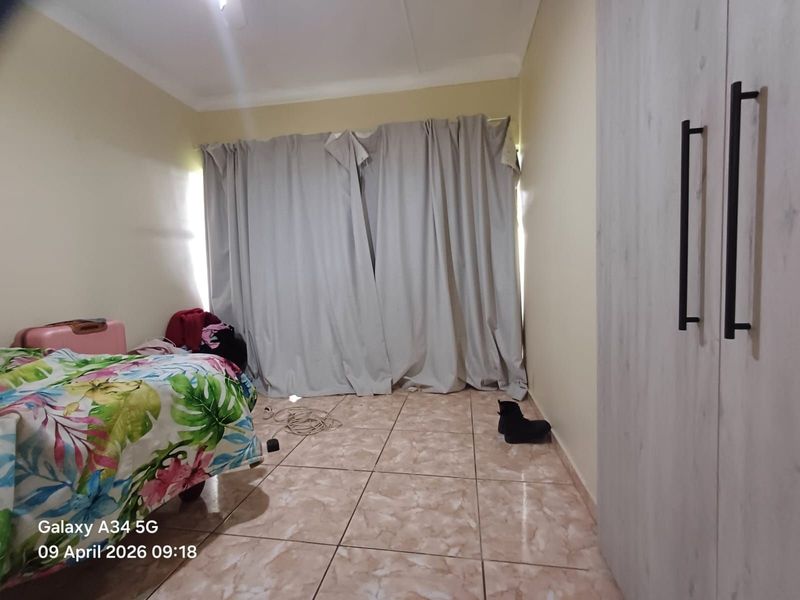 House For Sale in Songloed - Photo 9