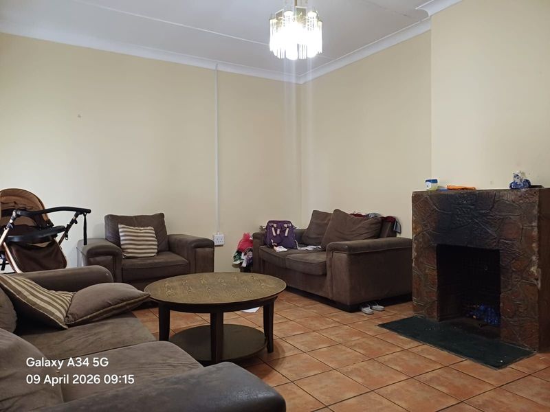 House For Sale in Songloed - Photo 5