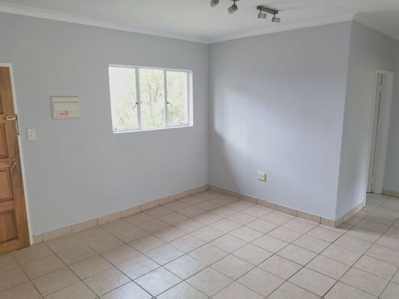 Apartment For Sale in Noordhang - Photo 8