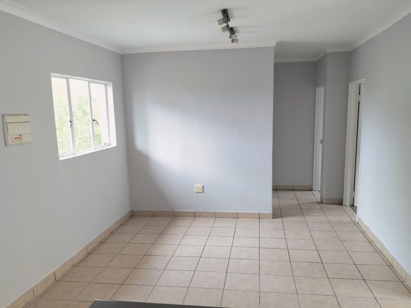 Apartment For Sale in Noordhang - Photo 3