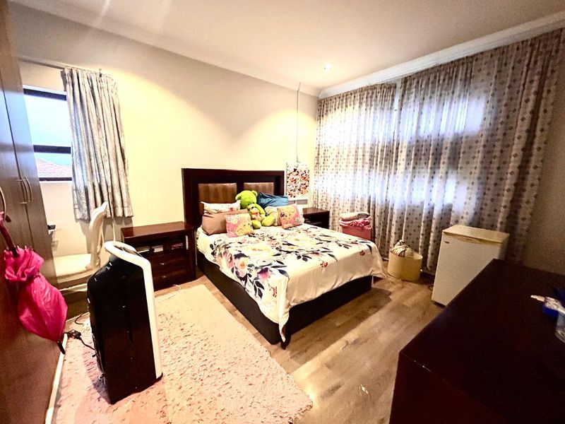 House For Sale in Heron Hill Garden Estate - Photo 2