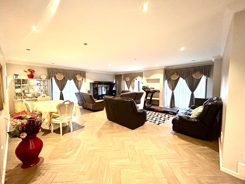 House For Sale in Heron Hill Garden Estate - Photo 10