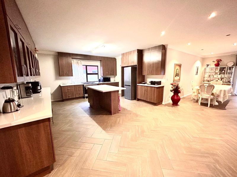 House For Sale in Heron Hill Garden Estate - Photo 3