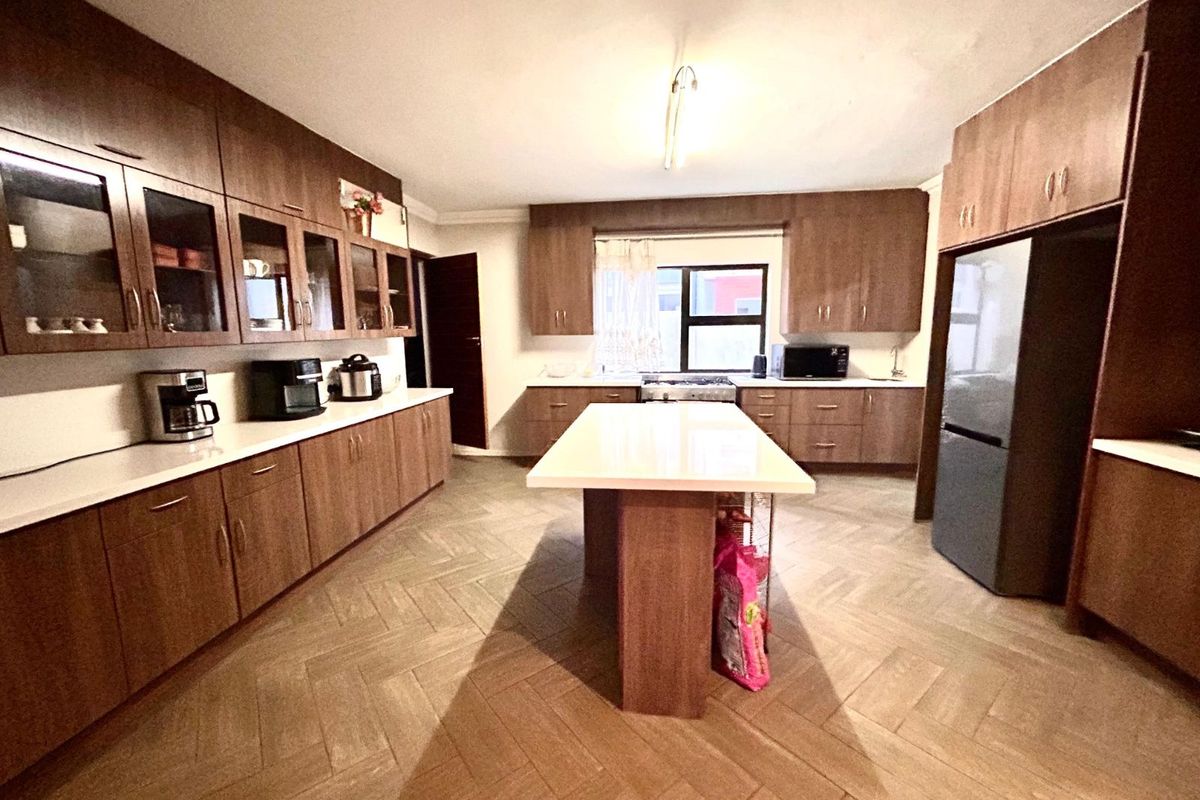 House For Sale in Heron Hill Garden Estate - Photo 5