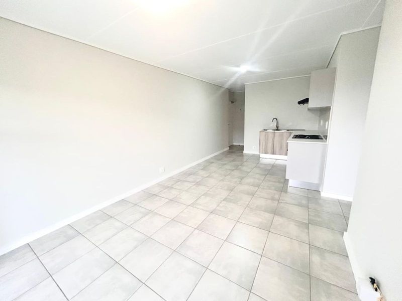 Apartment To Rent in Mooikloof Glen - Photo 2