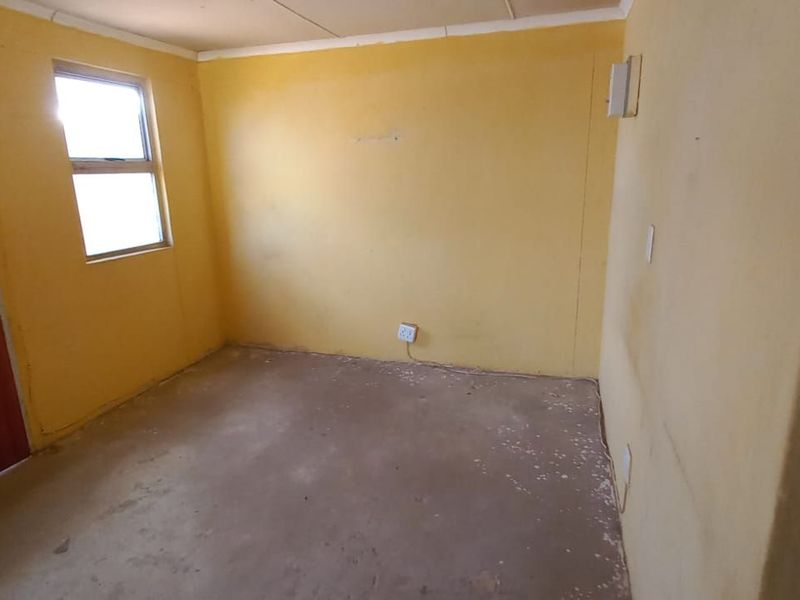 House For Sale in Calitzdorp Central - Photo 7