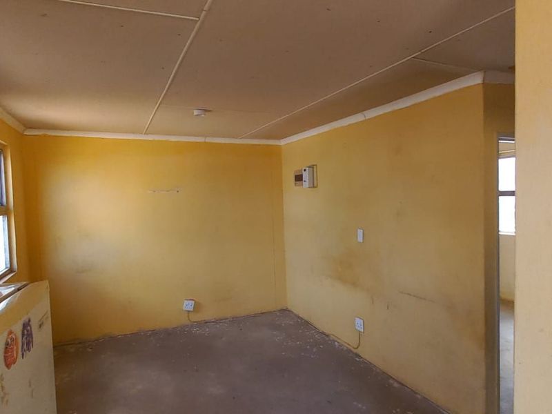 House For Sale in Calitzdorp Central - Photo 6