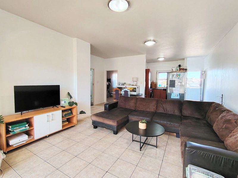 Apartment For Sale in Diaz Beach - Photo 5