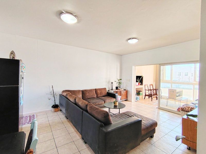 Apartment For Sale in Diaz Beach - Photo 4