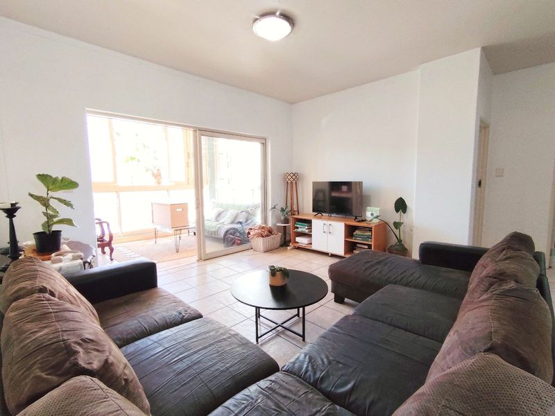 Apartment For Sale in Diaz Beach - Photo 3