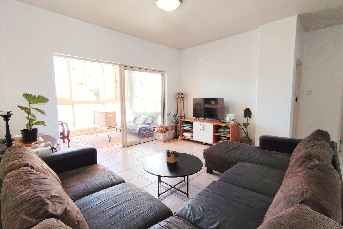 Apartment For Sale in Diaz Beach - Photo 3