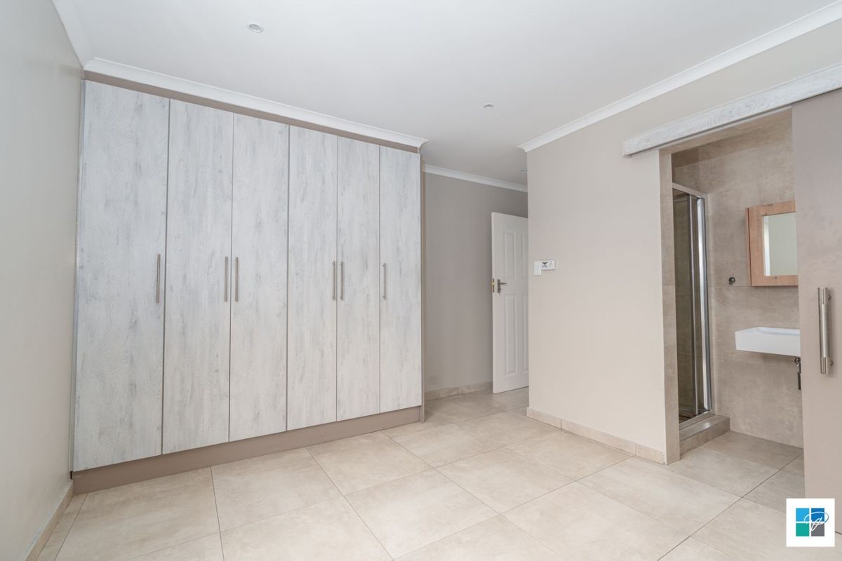 House For Sale in Secunda Central - Photo 2