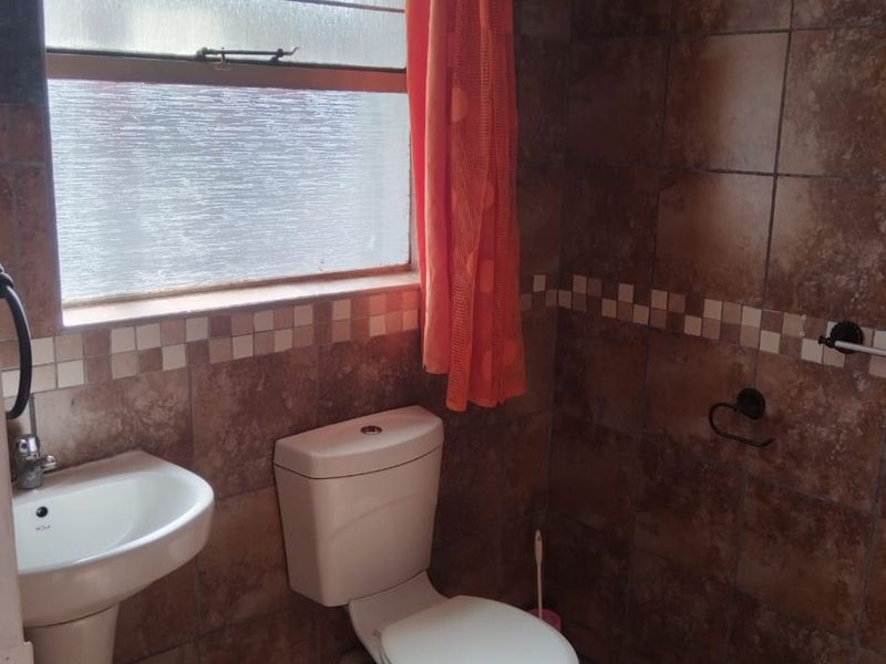 House To Rent in Secunda Central - Photo 9