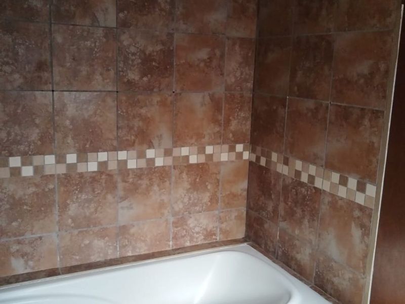 House To Rent in Secunda Central - Photo 7