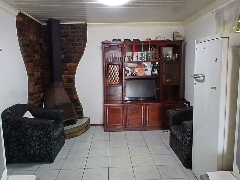 House For Sale in Rocklands - Photo 7