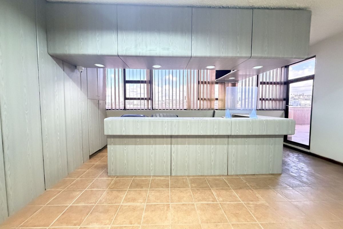 Office To Rent in Durban Central - Photo 4